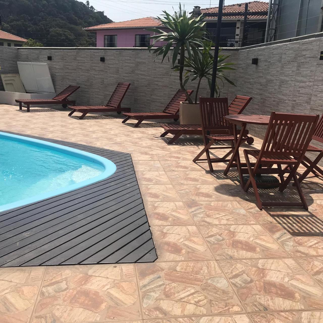 Hospedagem Praia Word Penha Sc Экстерьер фото